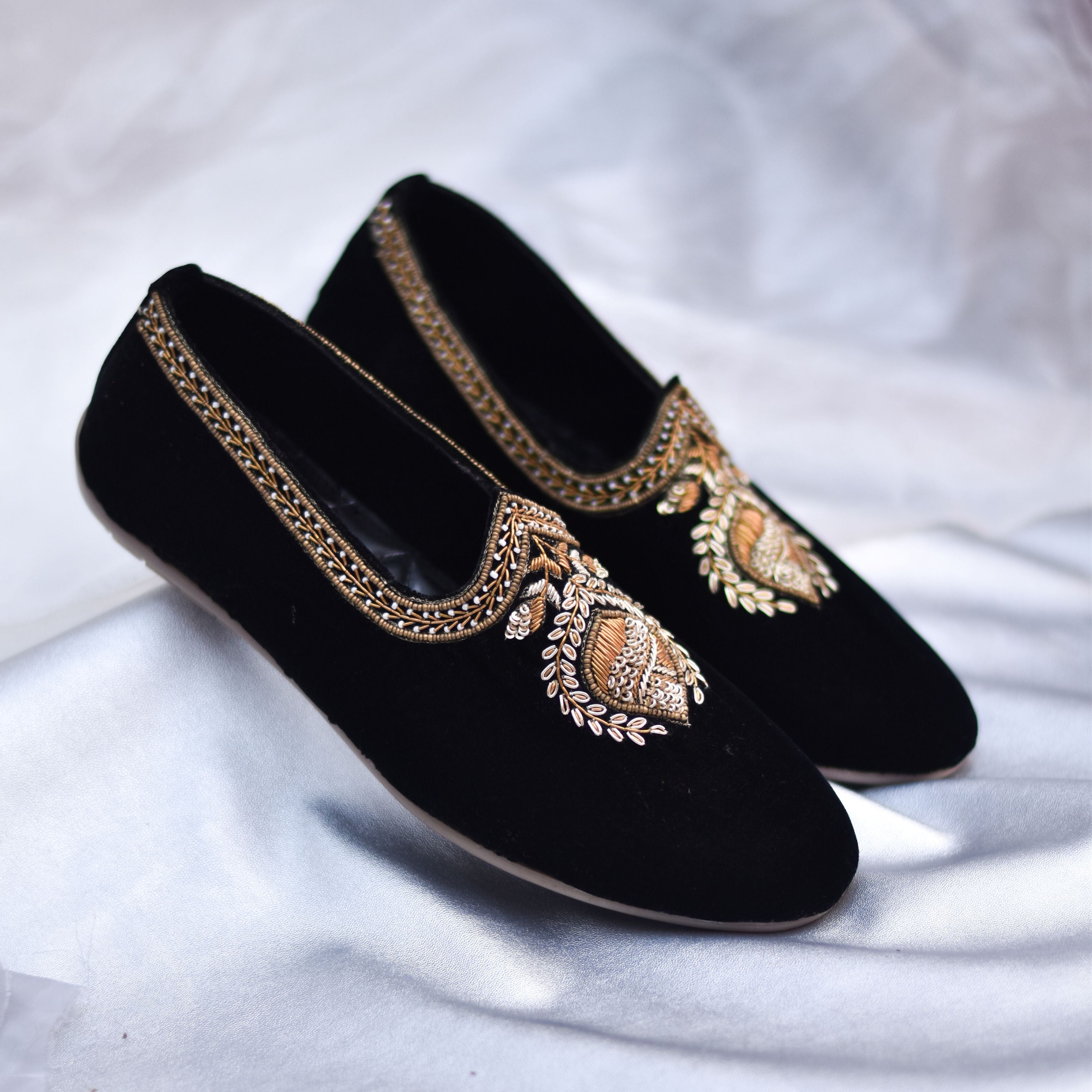 Gus Velvet Mojri Ethnic Zardozi Slip-on Shoes for Men's