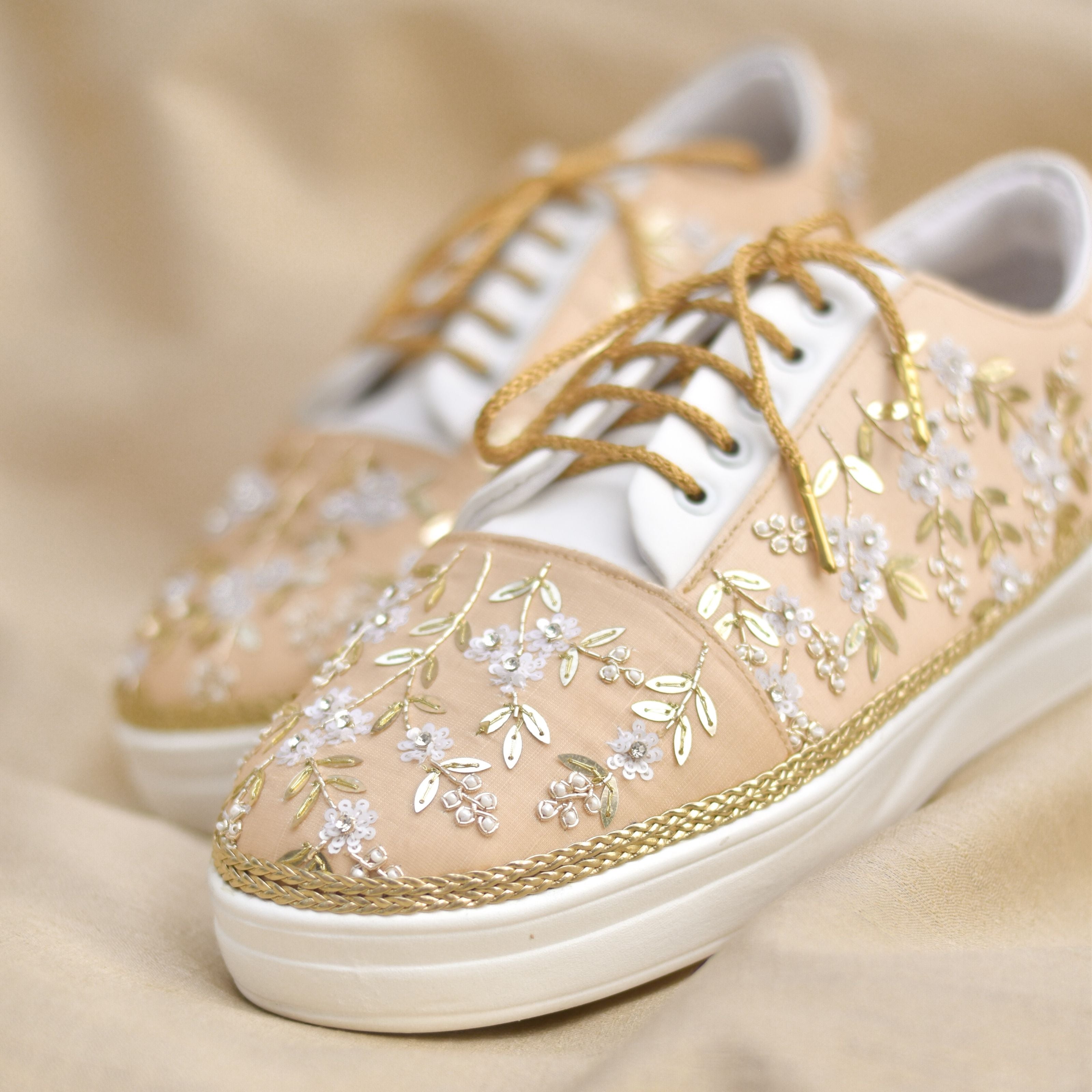 beige dress sneakers STARMASTER SNEAKER IN BEIGE