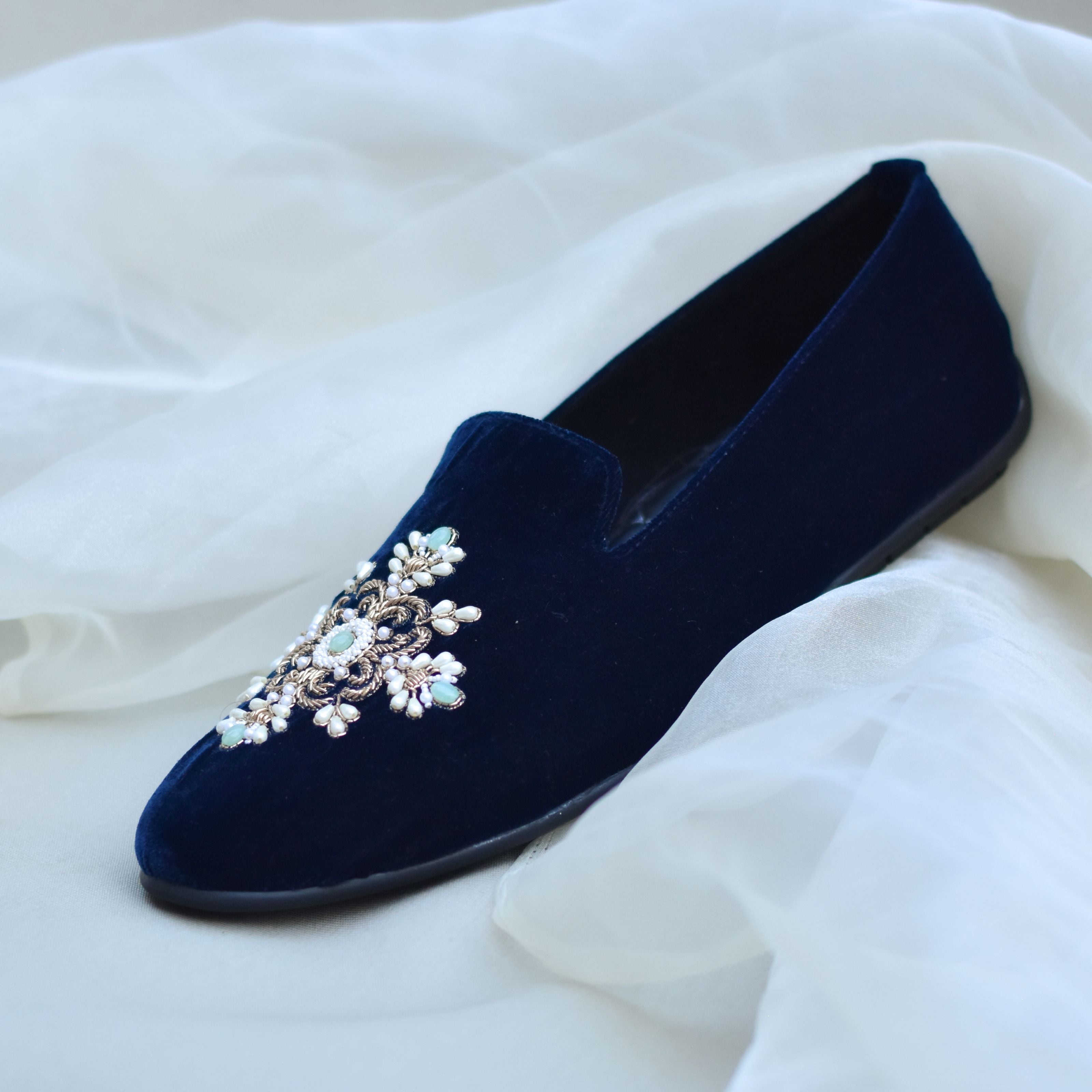 Blue velvet ethnic loafers for men, perfect wedding for grooms and groomsmen.