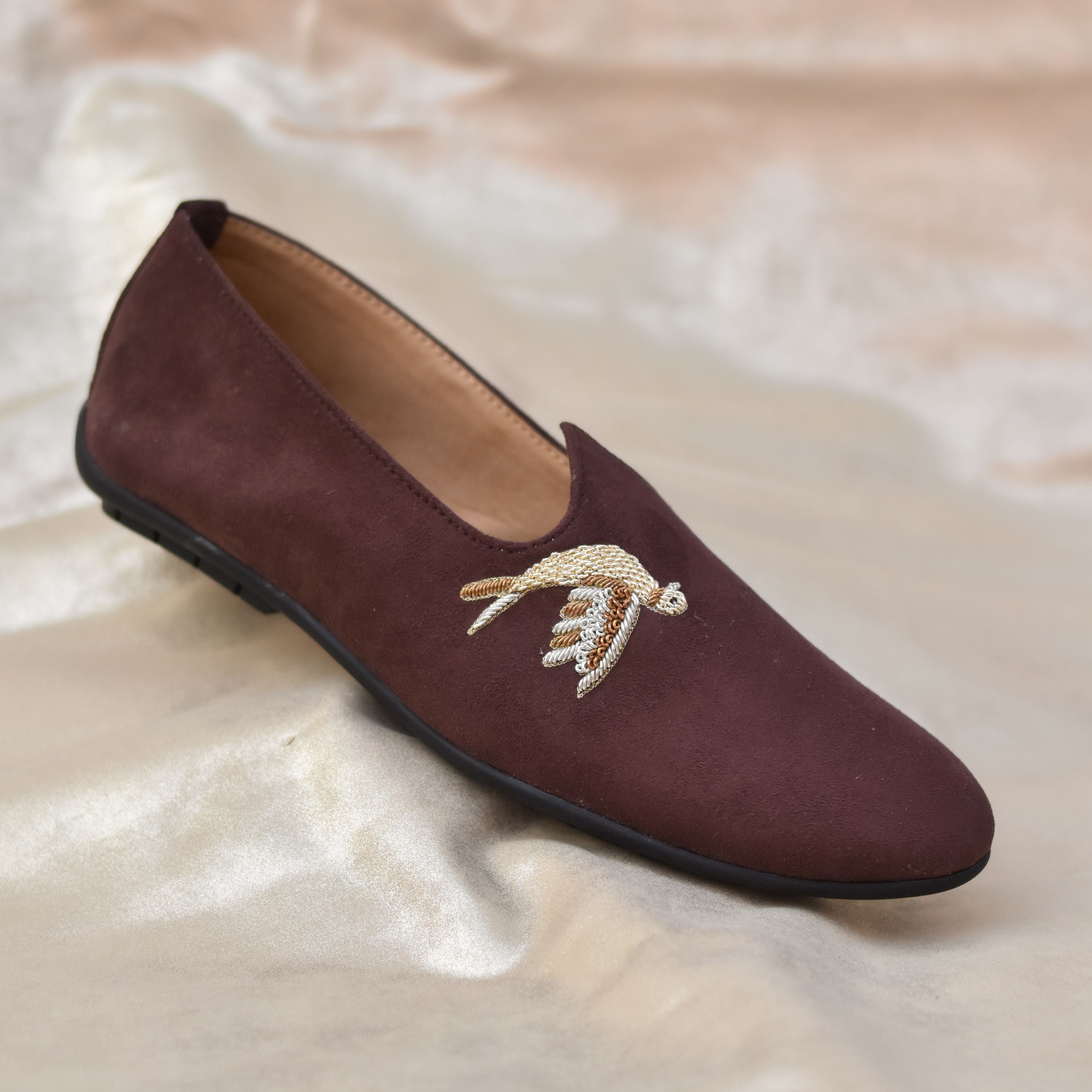 Grooms embroidered loafers with gold-toned bird motif in silver and antique zari.