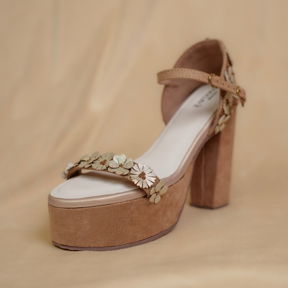 High block heel sandals featuring 3D floral appliqués
