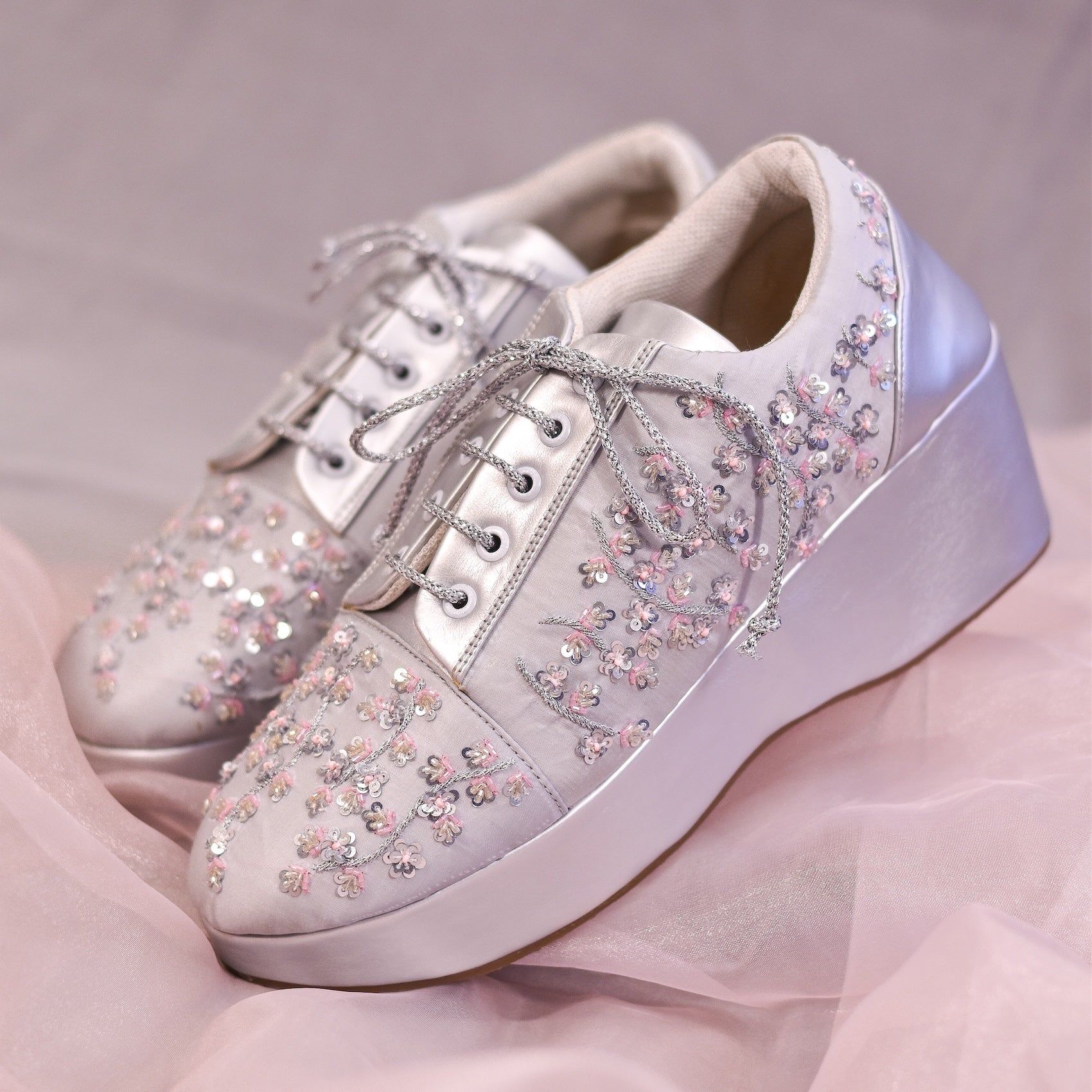 Amazon.com | Lovee Cosee Floral Platform Rhinestone Sneakers for Women  Sparkle Lace up Sequin Tennis Shoes Bedazzled Shiny Bling Wedding Fashion  Sneaker Bridal Bride Pink Sneaker Dress Size 6 | Shoes