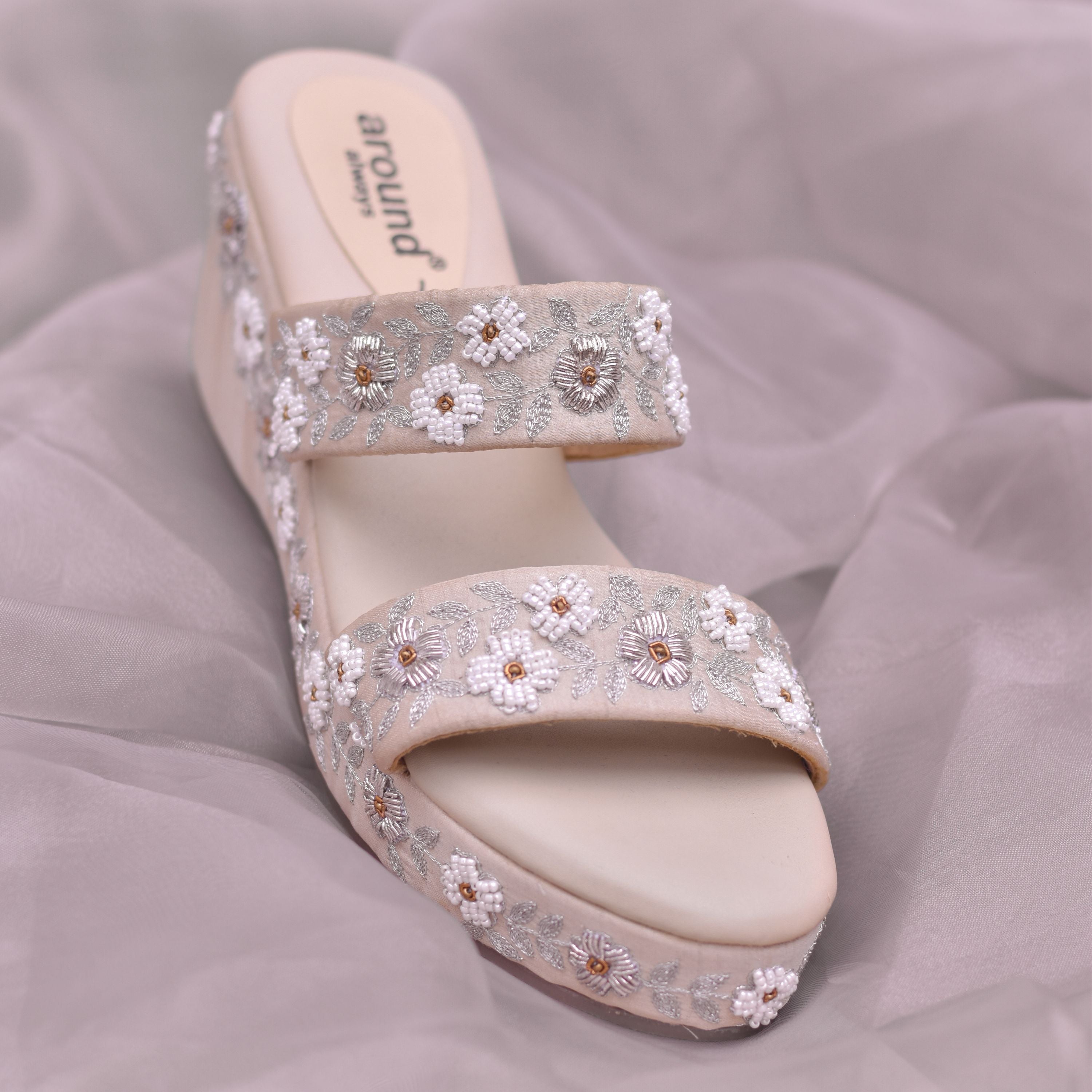 Premium Silver Wedges for Parties