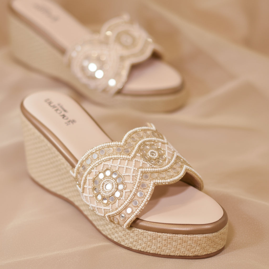 Beige slip-on wedge with mirror work and geometric embroidery