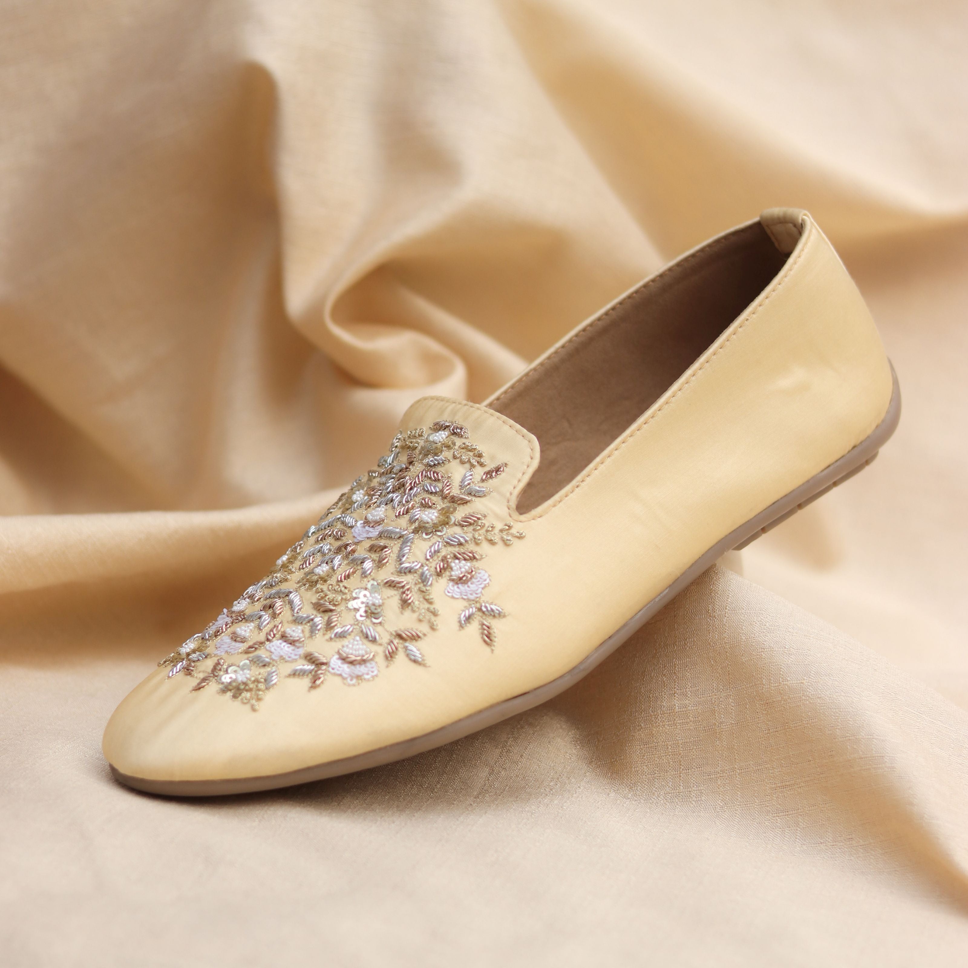 Handcrafted cream mojri with floral embroidery for groom or guest outfit with flexible sole