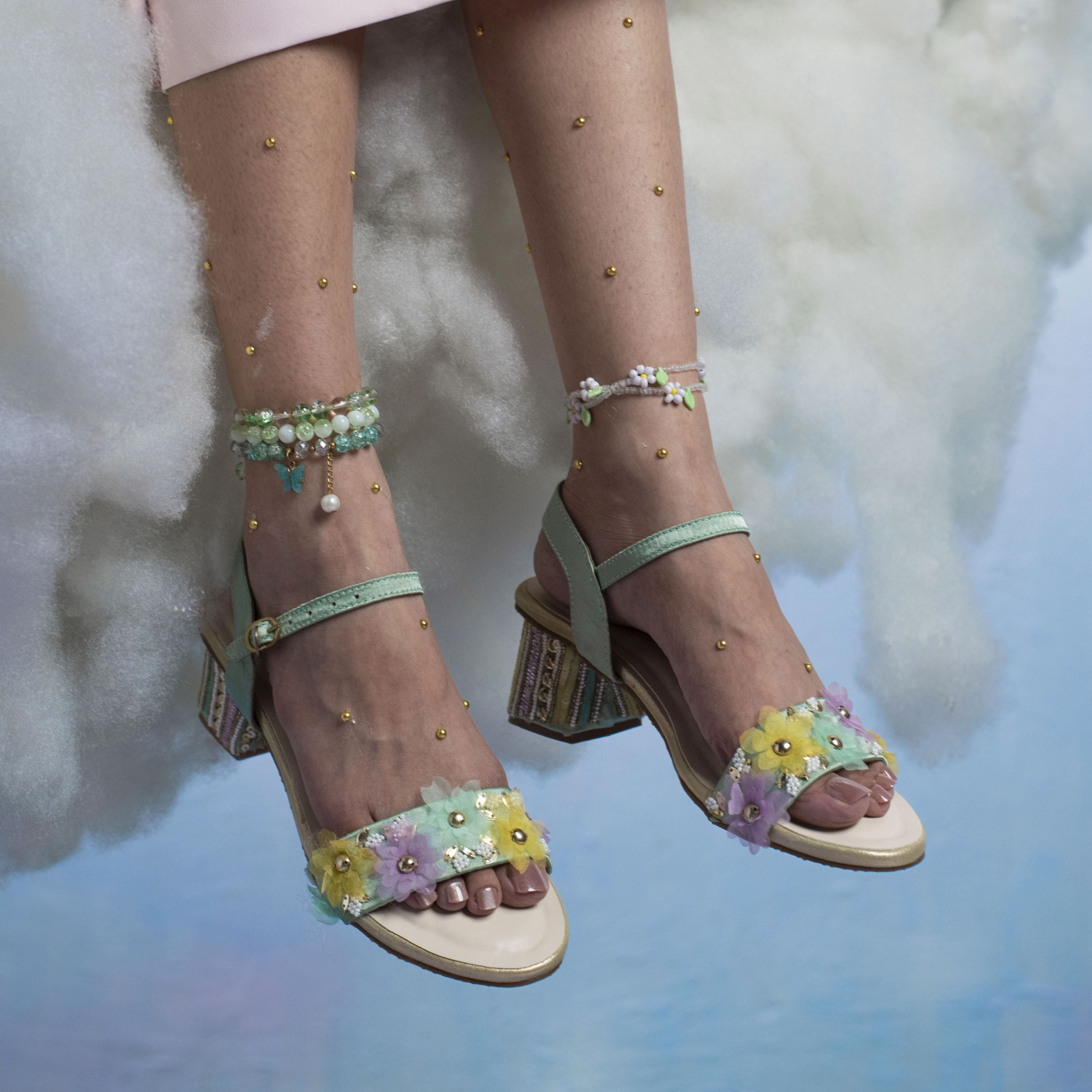 Floral embellished sandals with block heel in sea green tone