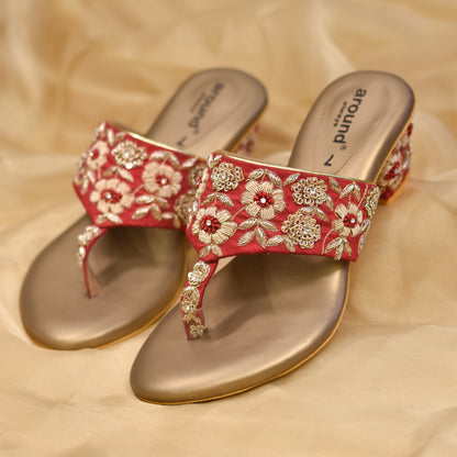 Embroidered thumb grip bridal sandals