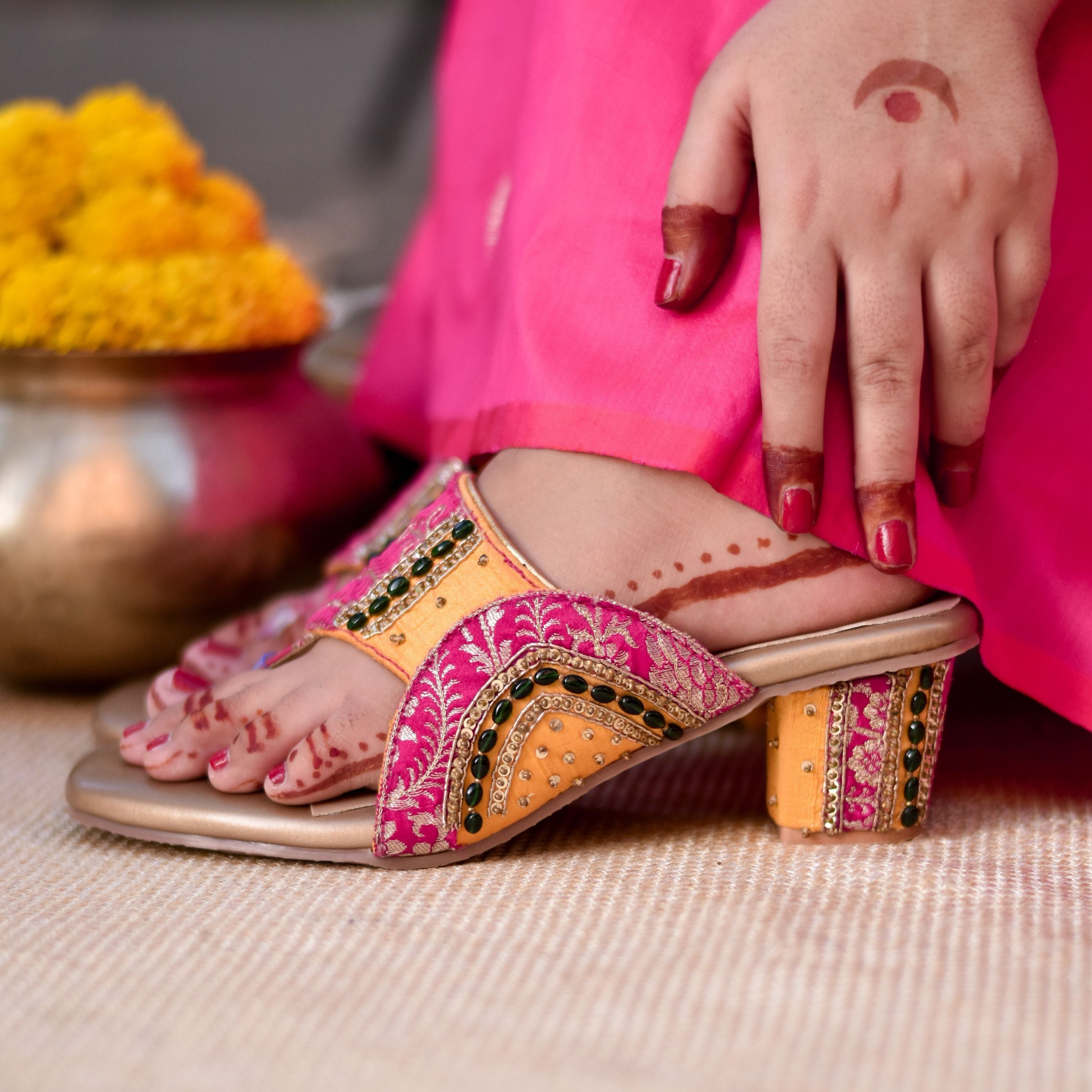 Traditional block heel footwear with brocade straps and cushioned sole