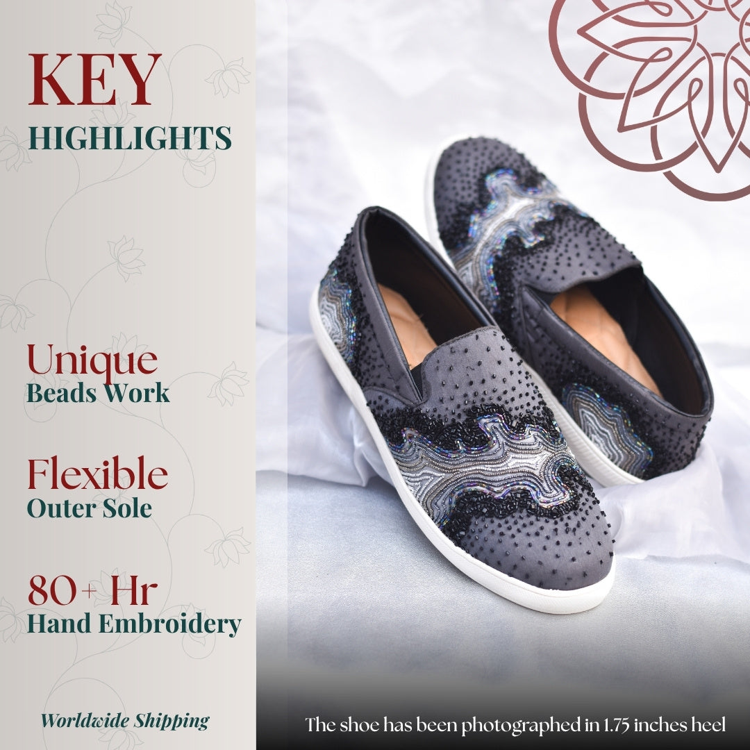 Dark sneakers with artistic sequin pattern 