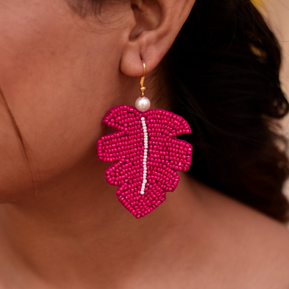 Hot pink leaf shaped earrings for gifting