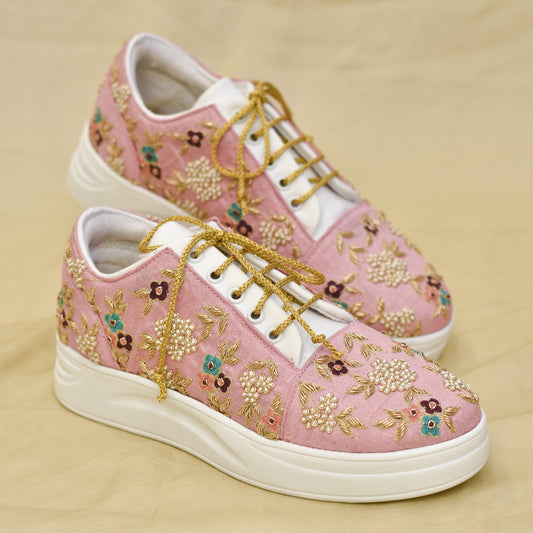 Pastel bridal sneakers with hand embroidery
