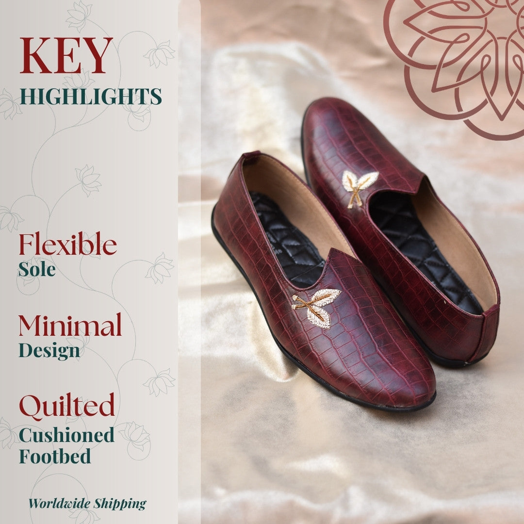 Burgundy ethnic men's mojri for pairing with kurta pyjama and sherwanis