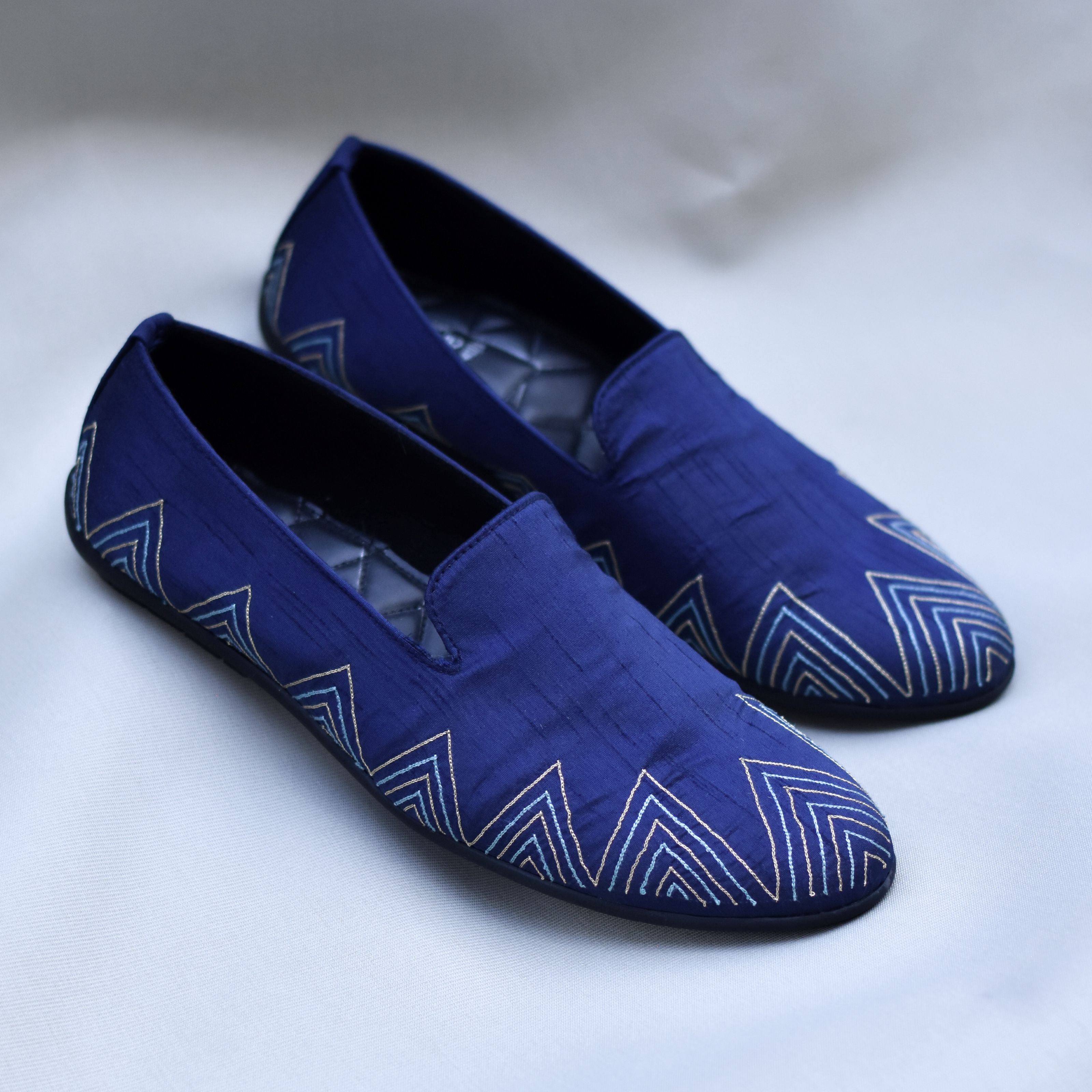 Embroidered navy wedding shoes for men with bold geometric motif.