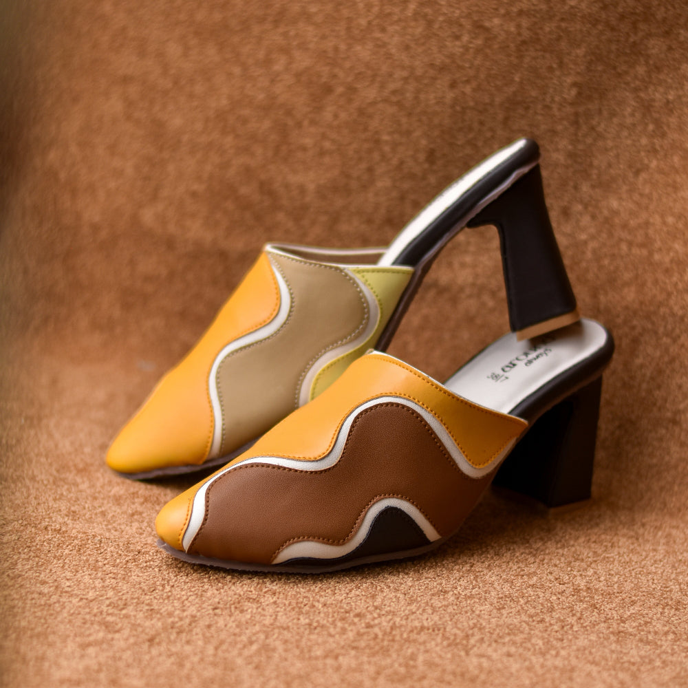 Colour-blocked block heel mule with abstract wavy mustard and brown panels