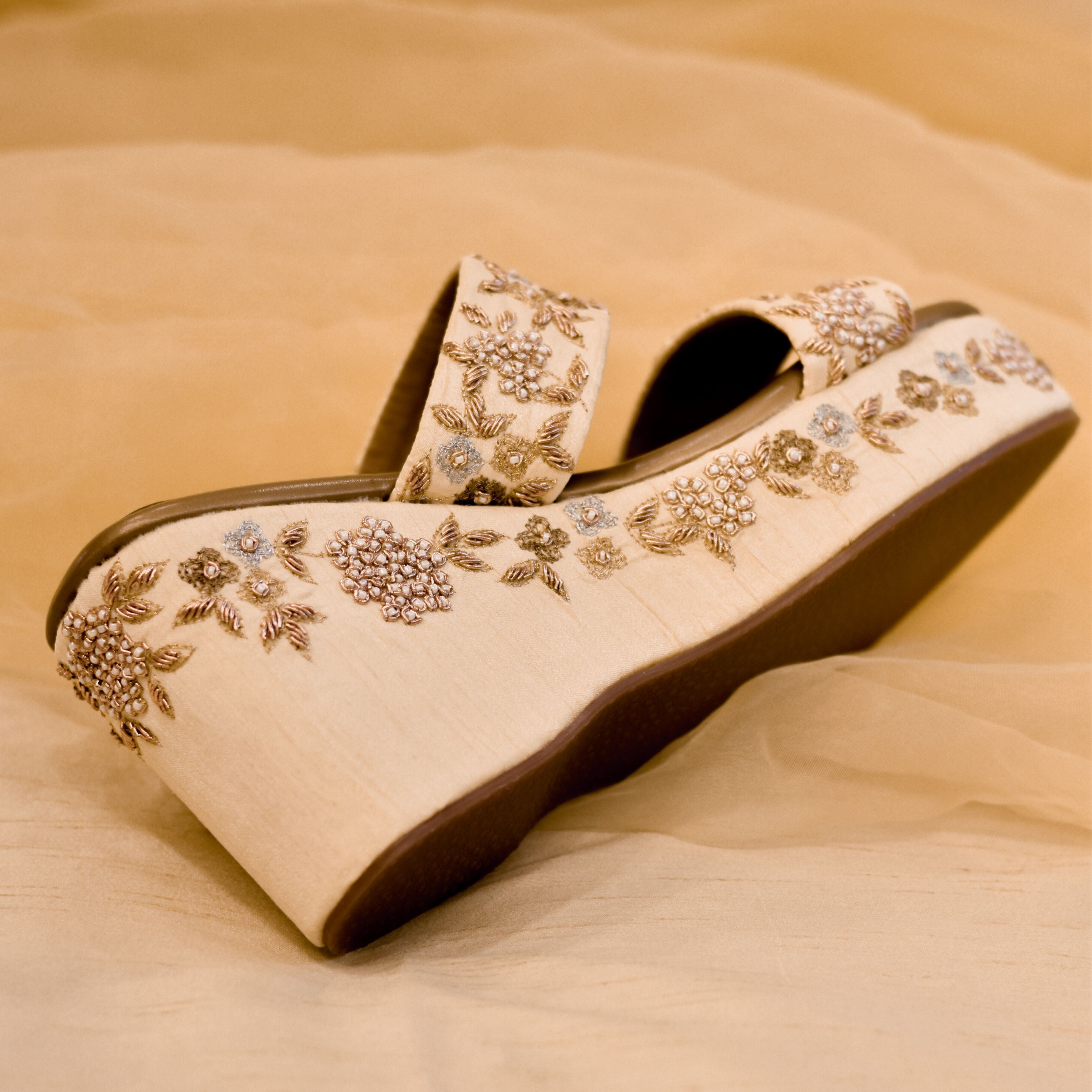 Zuri Platform Heels Golden Wedding Shoes For Brides – aroundalways