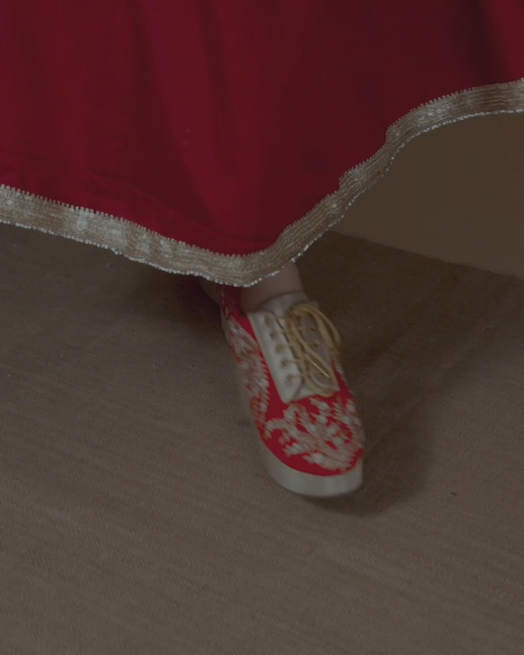 Red bridal shoes for Indian wedding lehenga