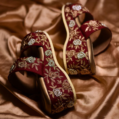 Comfortable Bride shoes in red and golden