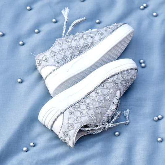 Silver shiny sneakers for women