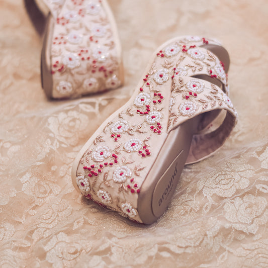 Comfortable high bridal heels for wedding