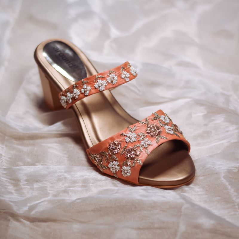 Block Heel Bridal Sandals in Low Budget