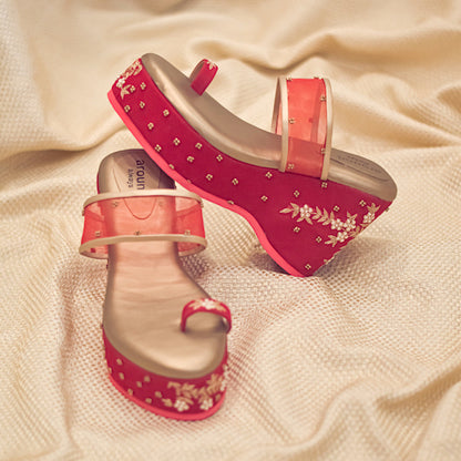 Red Wedges for Banarasi and Traditional Sarees