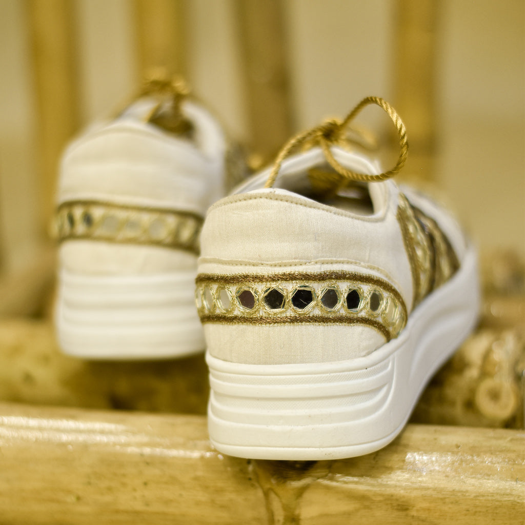 Embroidered golden sneaker shoes for women