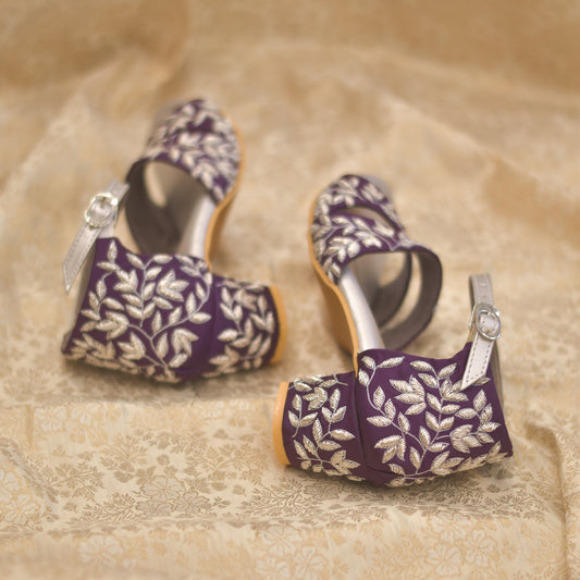 Embellished sandals for ethnic dresses