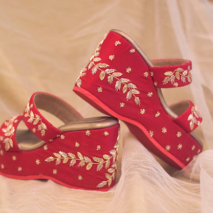 Best Red bridal sandals and wedges for Indian wedding